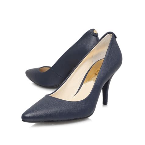 michael kors navy pumps